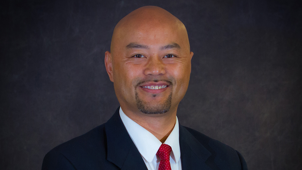 New city councilmember Vong Mouanoutoua leans on strong foundation