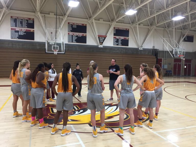 Clovis West girls rise to No. 1 in nation