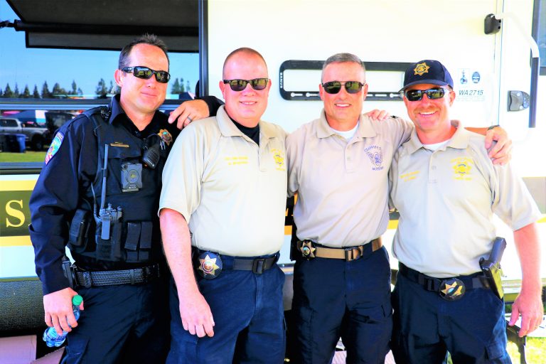 8th annual Clovis Night Out strengthens relationship between residents, local agencies