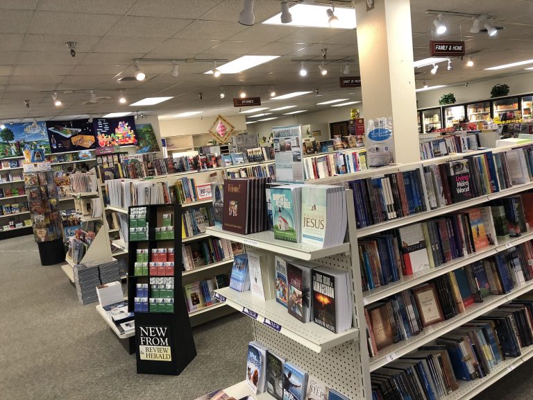 Christian bookstore invites community to holiday sales events