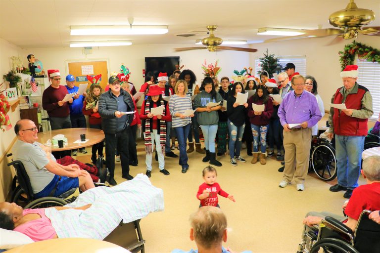 Clovis Rotary project brings Christmas cheer to seniors