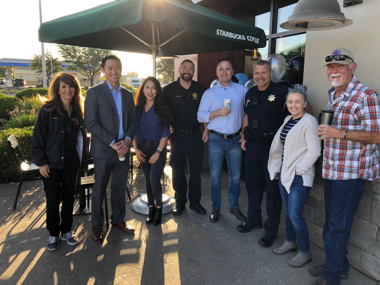 Clovis PD Hosts Coffee with a Cop