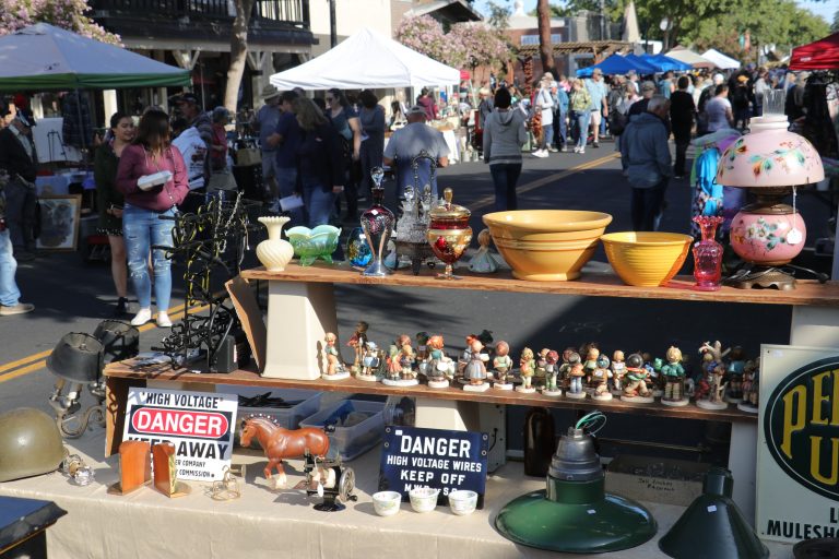 Clovis Antiques and British Car Show brings hundreds to Old Town Clovis