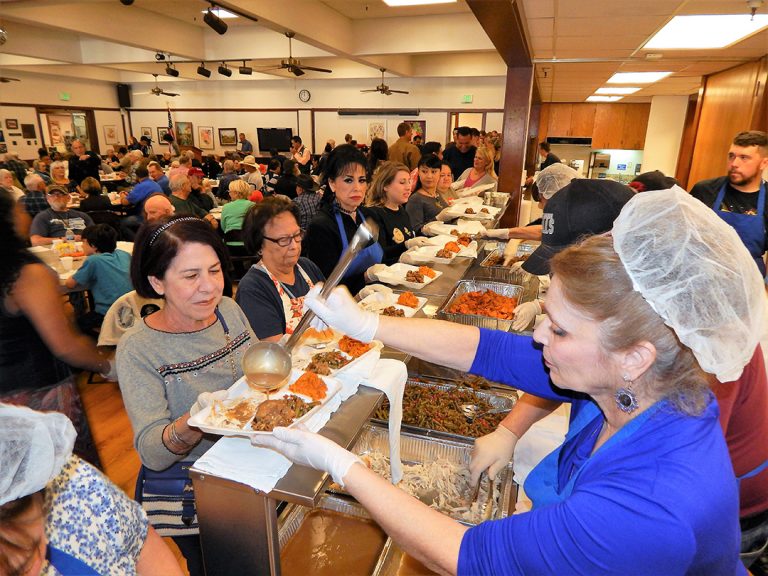 Clovis Senior Activity Center gives back this Thanksgiving with Free Lunch