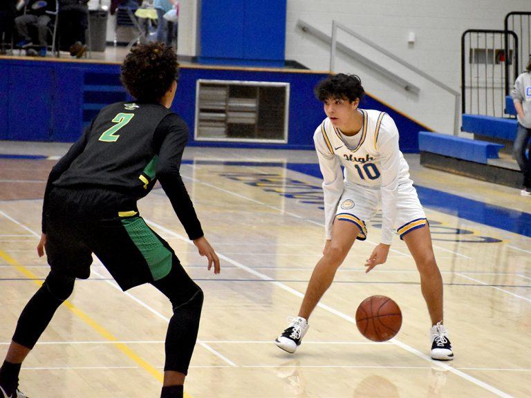 Late surge not enough as Clovis drops last game of Elks Classic