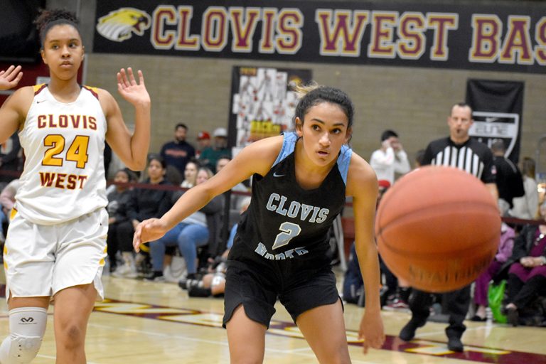 Clovis West Girls Honor Kobe Bryant in Rout of Clovis North