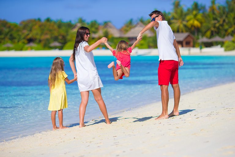 Tips to Save on Your Summer Vacation