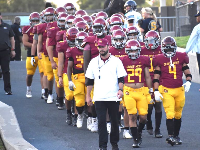 Sanders’ Pick-six Clinches Third Straight Win for Clovis West