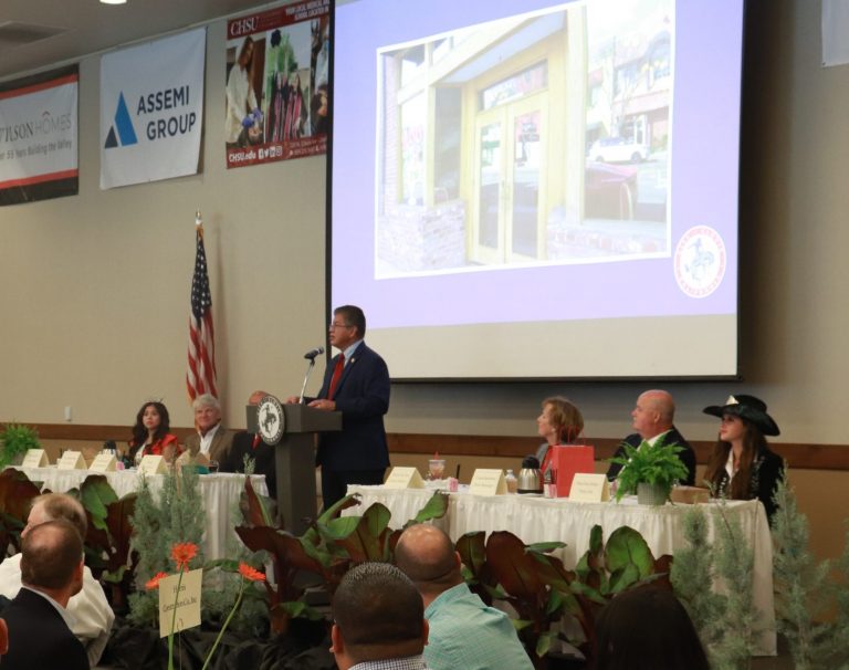 Mayor Flores Gives ‘State of the City’ at Mayor’s Breakfast