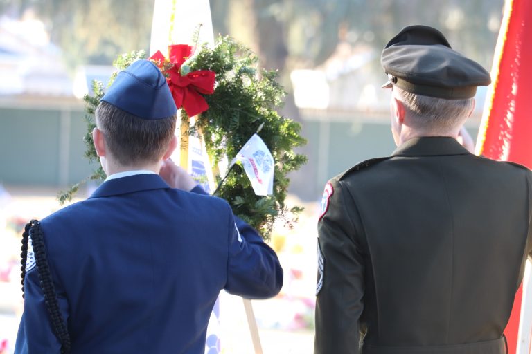 Clovis Pays Tribute to Fallen Soldiers with Wreaths Across America Ceremonies